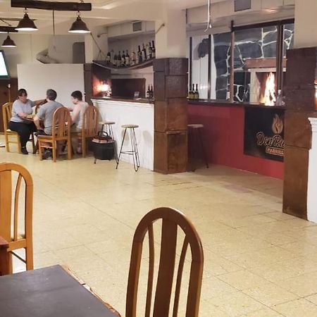 Hotel Caleta Olivia Hueso Per エクステリア 写真