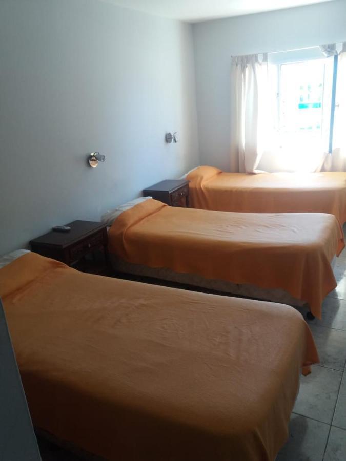 Hotel Caleta Olivia Hueso Per エクステリア 写真